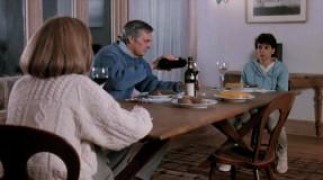 Кадр з фільму Шепіт вночі