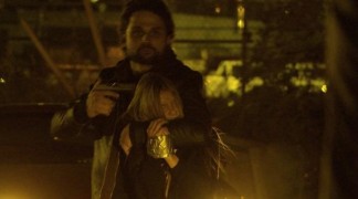 Кадр з фільму Незнайомець