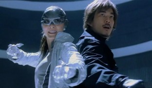 Кадр з фільму Срібний Яструб