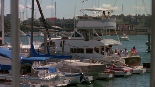 Кадр з фільму Мешканець