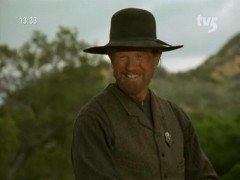 Кадр з фільму Вершник на дорозі