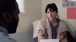 Кадр з фільму Матері та дочки