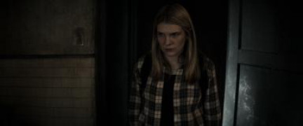 Кадр з фільму Вуаль