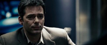 Кадр з фільму Той, що не залишає сліду