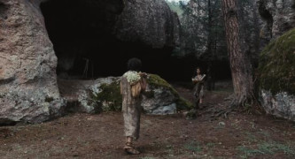 Кадр з фільму Матеріалісти