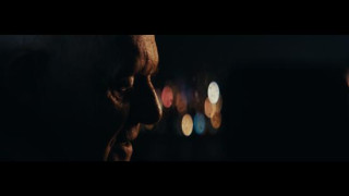 Кадр з фільму Під замком