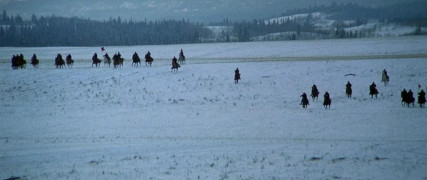 Кадр з фільму Маленька велика людина