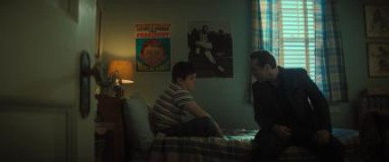 Кадр з фільму Усі Святі Ньюарка