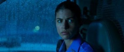 Кадр з фільму Ураган