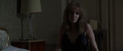 Кадр з фільму Біля моря