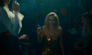 Кадр з фільму На межі