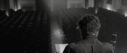 Кадр з фільму Останній дзвінок