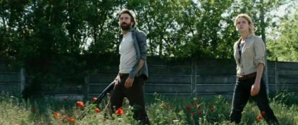 Кадр з фільму Відкрита могила