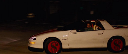 Кадр з фільму Відв'язні канікули