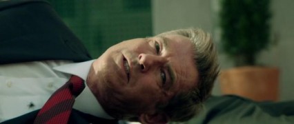 Кадр з фільму Людина листопада