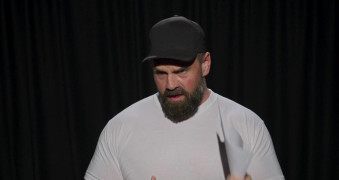 Кадр з фільму Клерки 3