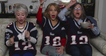 Кадр з фільму Нам за 80 - ми за Бреді