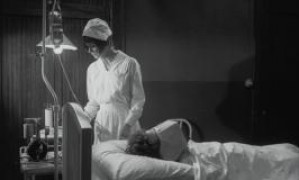 Кадр з фільму Джону дали зброю