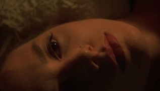 Кадр з фільму Мамині хлопчики