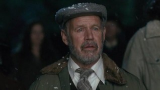 Кадр з фільму Різдвяний будиночок