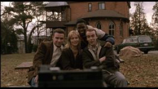 Кадр з фільму Ураган