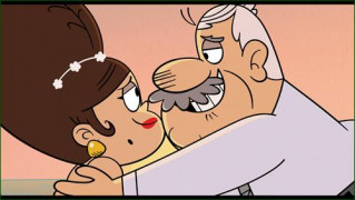 Кадр з фільму Не час шпигувати