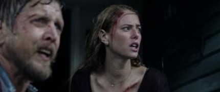 Кадр з фільму Хижаки