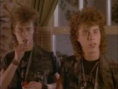 Кадр з фільму Знайомтесь - Еплґейти