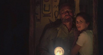 Кадр з фільму Пробудження із мертвих