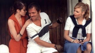 Кадр з фільму Еммануель 2