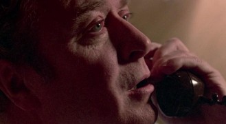 Кадр з фільму Удар по системі