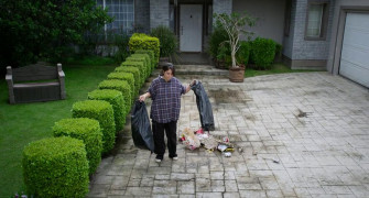 Кадр з фільму За мільйон миль