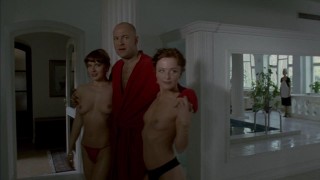 Кадр з фільму Серце на долоні