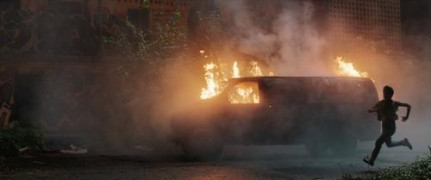 Кадр з фільму Нелюди