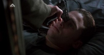 Кадр з фільму Серед друзів