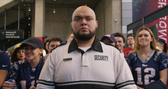 Кадр з фільму Нам за 80 - ми за Бреді