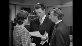 Кадр з фільму Крамничка за рогом