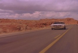 Кадр з фільму Невловимий