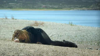 Кадр з фільму Вціліла