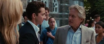 Кадр з фільму Волл-стріт: Гроші не сплять