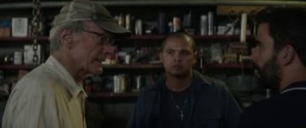 Кадр з фільму Наркокур'єр