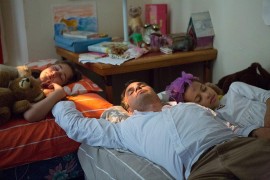 Кадр з фільму Нескінченно білий ведмідь