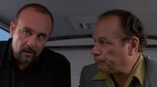 Кадр з фільму Халепа з мавпою