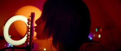 Кадр з фільму Вбивчий вплив