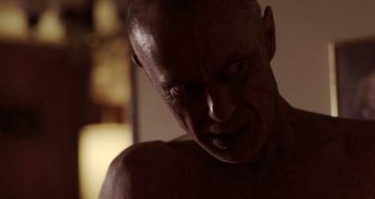 Кадр з фільму Пакт