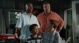 Кадр з фільму Черговий тато: Літній табір