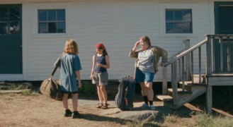 Кадр з фільму Планета Джанет