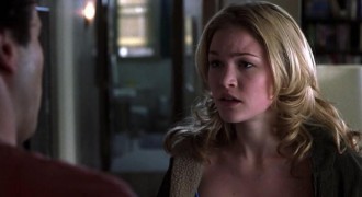 Кадр з фільму Не для дівчат