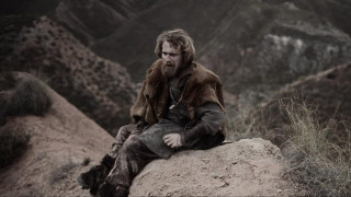 Кадр з фільму Легіонер: Біжи або помри