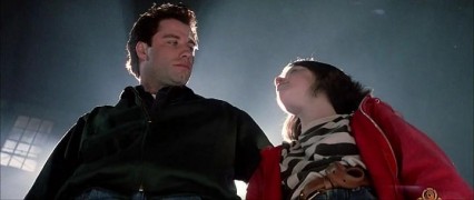 Кадр з фільму Ніжний звір